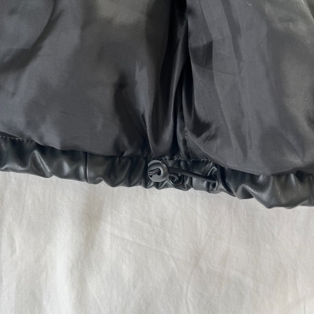 Madden Girl Black Faux Leather Cropped Oversize Puffer Vest | Size S - Picture 5 of 7